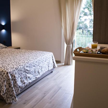 ナポリ Interno 10 Cavour Bed & Breakfast エクステリア 写真