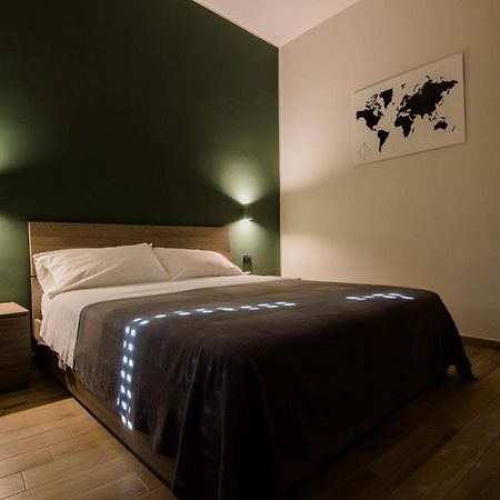 ナポリ Interno 10 Cavour Bed & Breakfast エクステリア 写真