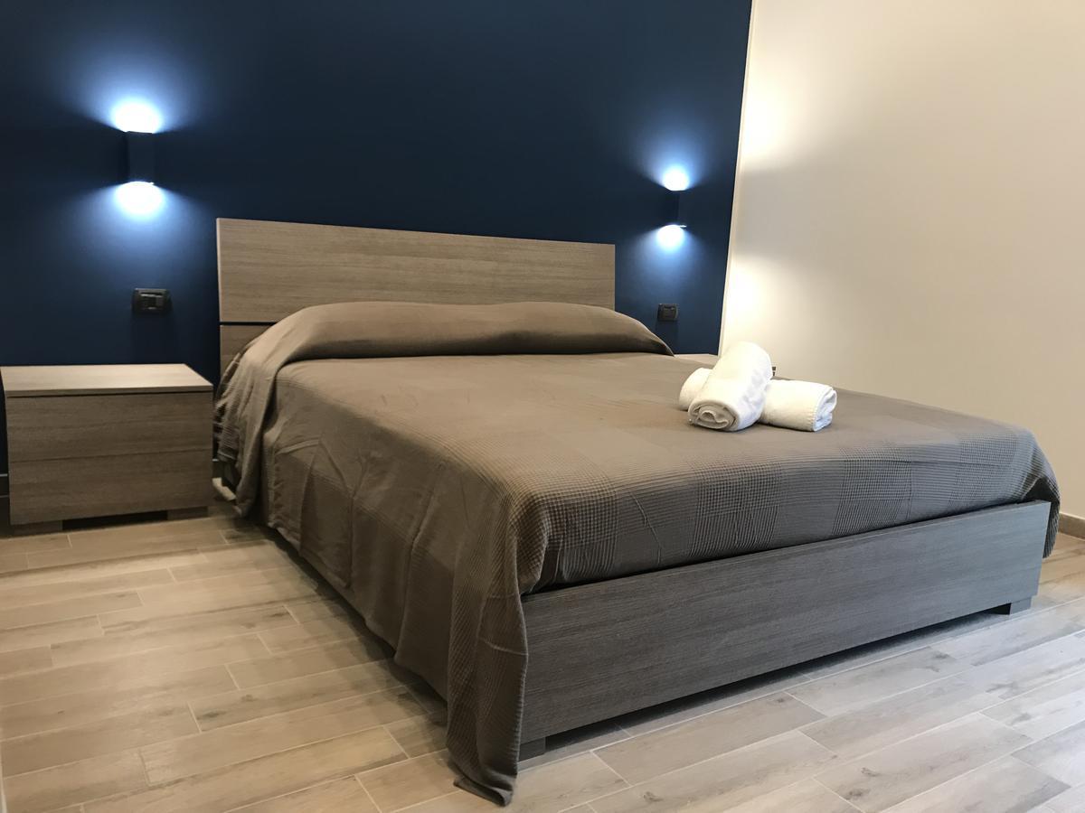 ナポリ Interno 10 Cavour Bed & Breakfast エクステリア 写真