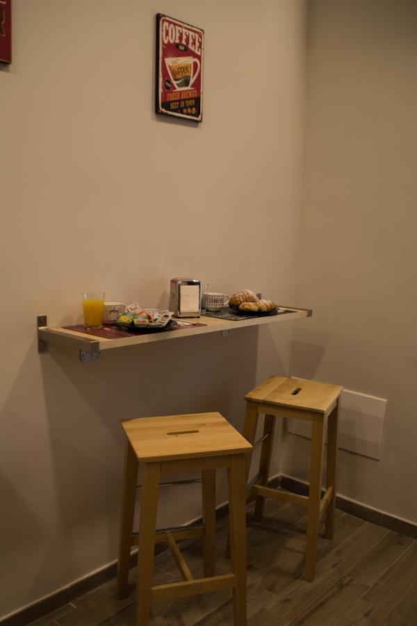 ナポリ Interno 10 Cavour Bed & Breakfast エクステリア 写真