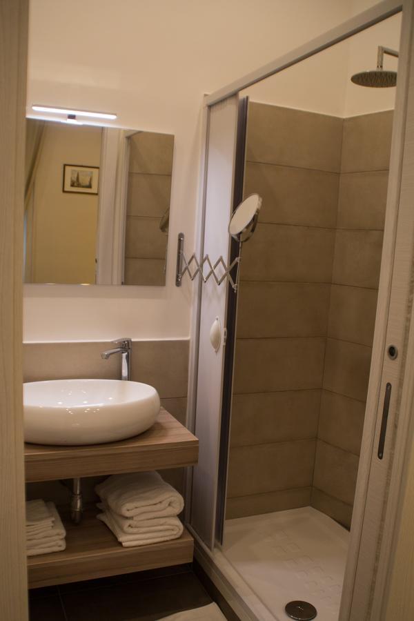 ナポリ Interno 10 Cavour Bed & Breakfast エクステリア 写真