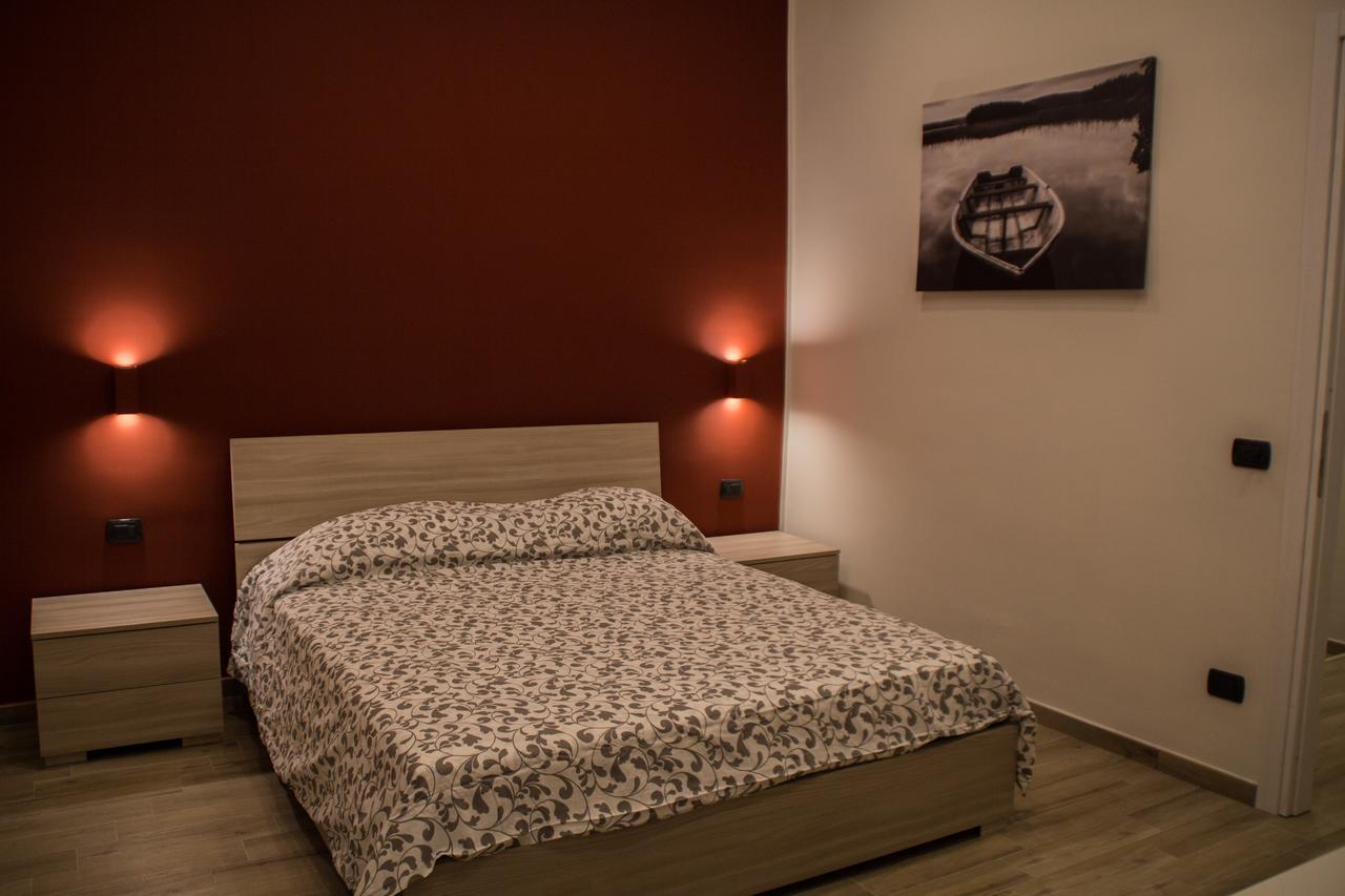 ナポリ Interno 10 Cavour Bed & Breakfast エクステリア 写真