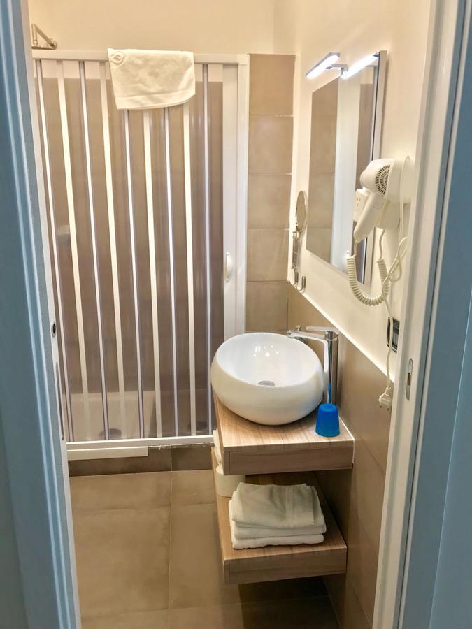 ナポリ Interno 10 Cavour Bed & Breakfast エクステリア 写真