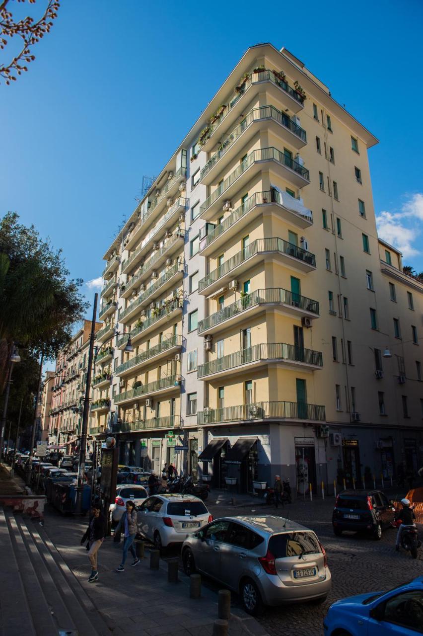 ナポリ Interno 10 Cavour Bed & Breakfast エクステリア 写真